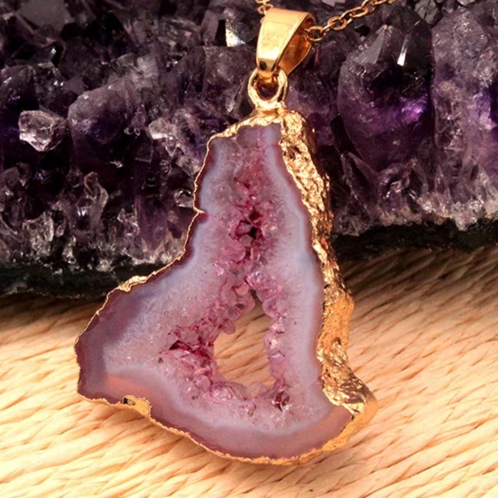 Natural Druzy Geode Stone Pendant Necklace